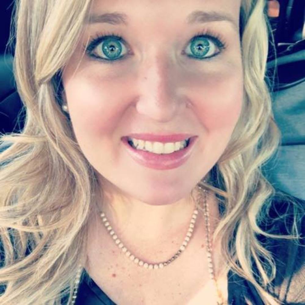 Meet your Posher, Jennifer